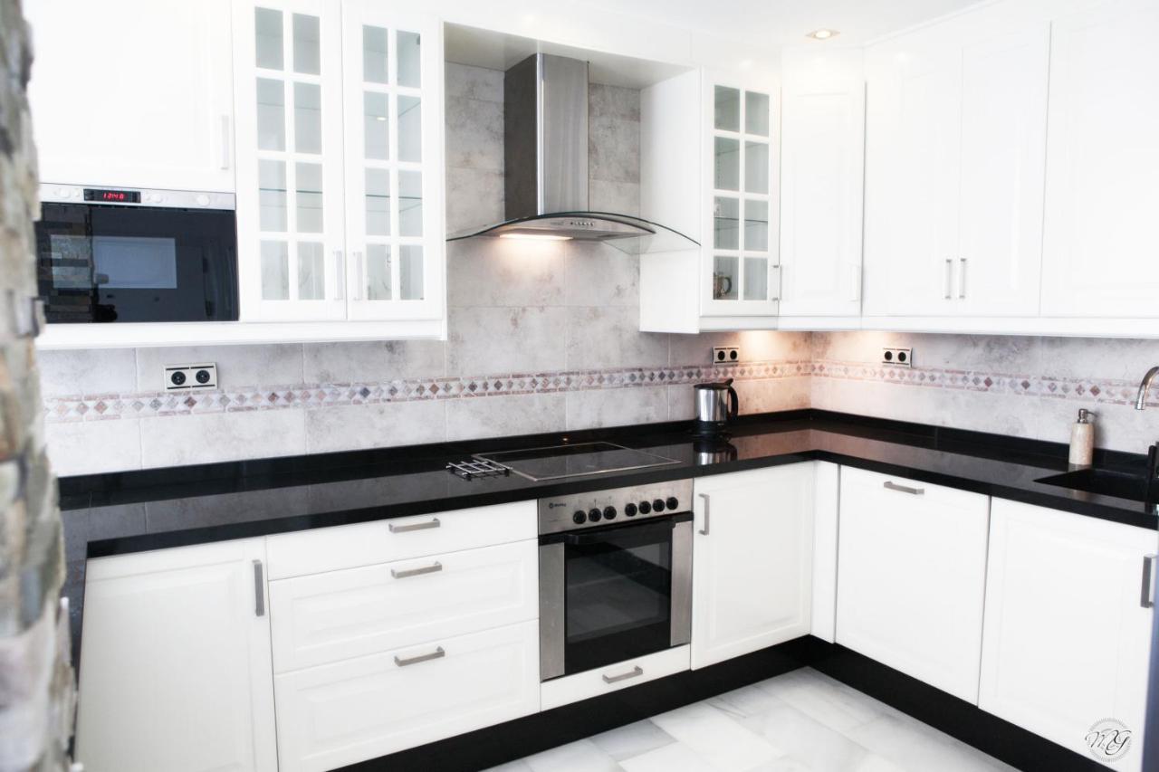 마르베야 Luxury Puerto Banus Penthouse With Parking & Wi-Fi 아파트 외부 사진
