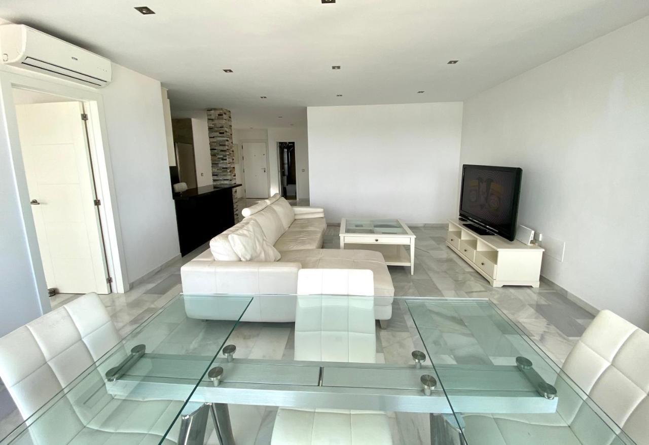 마르베야 Luxury Puerto Banus Penthouse With Parking & Wi-Fi 아파트 외부 사진
